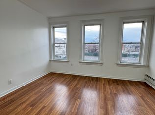 2421 W 2nd St #2R, Brooklyn, NY 11223