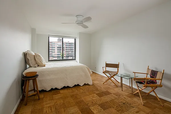 Sold by Stribling | media 13