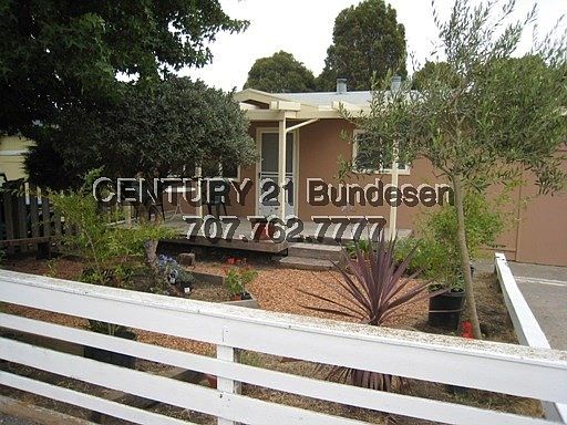 1st image of 1820 Chapman Ln