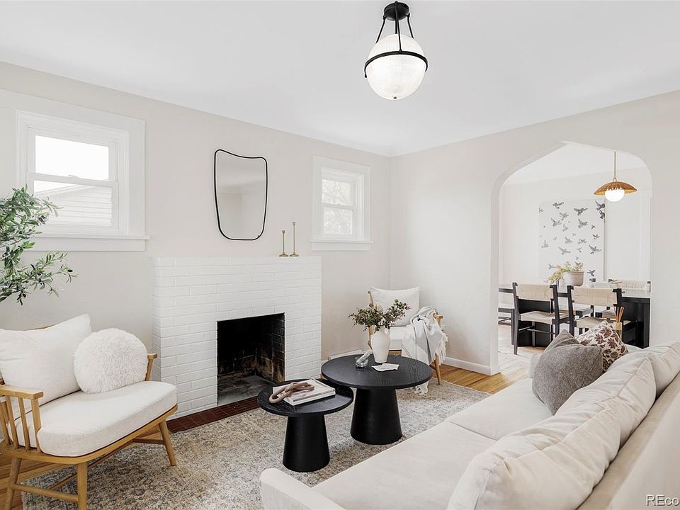 1st image of 2312 W Baltic Place