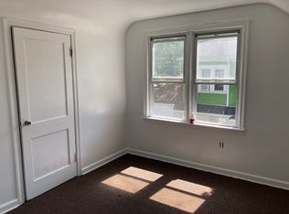1719 Bailey St #2, Lansing, MI 48910