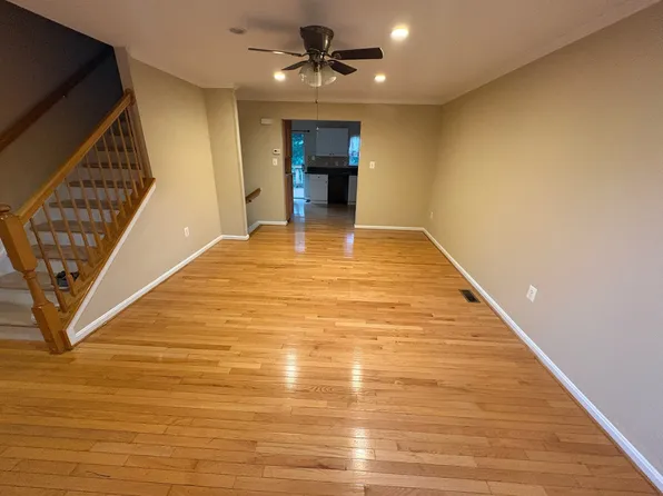 4624 Flatlick Branch Dr #Townhouse, Chantilly, VA 20151