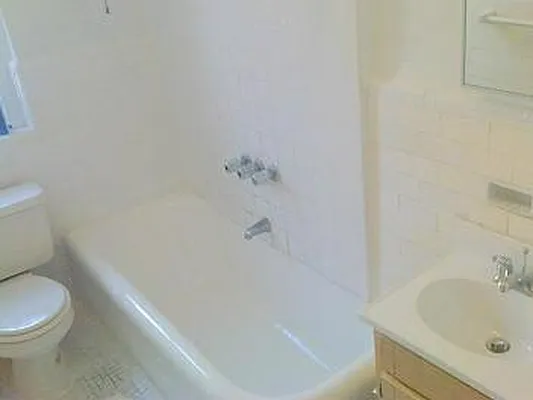 Rented by Manhattan Spaces | media 35