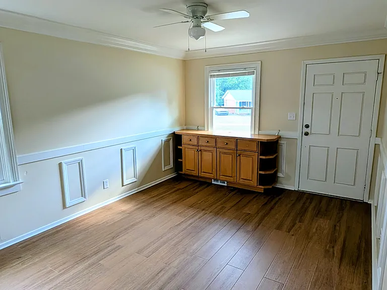 622 Northcrest Dr — Photo 6