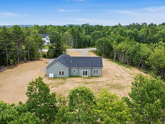 3rd image of 18 Rockwood Estates