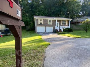 406 Bardwood Ln, Hixson, TN 37343