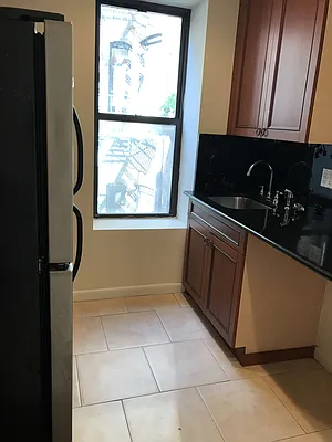 Rented by Meyerson Management | media 31