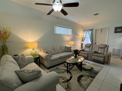 3964 NW 89th Ave, Coral Springs, FL, 33065