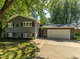 619 12th Ave, New Glarus, WI 53574