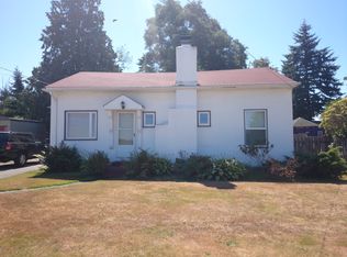 3525 SW 97th St, Seattle, WA 98126