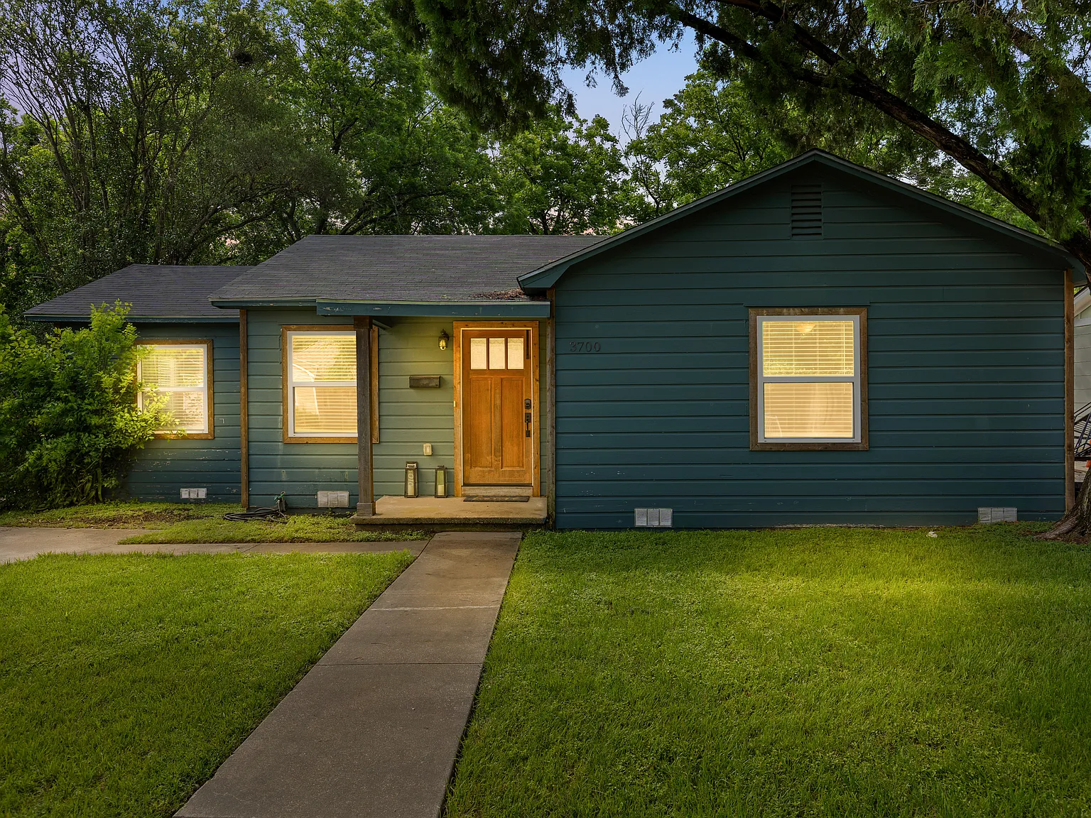 3700 Charlton Avenue - 1 — Photo 3
