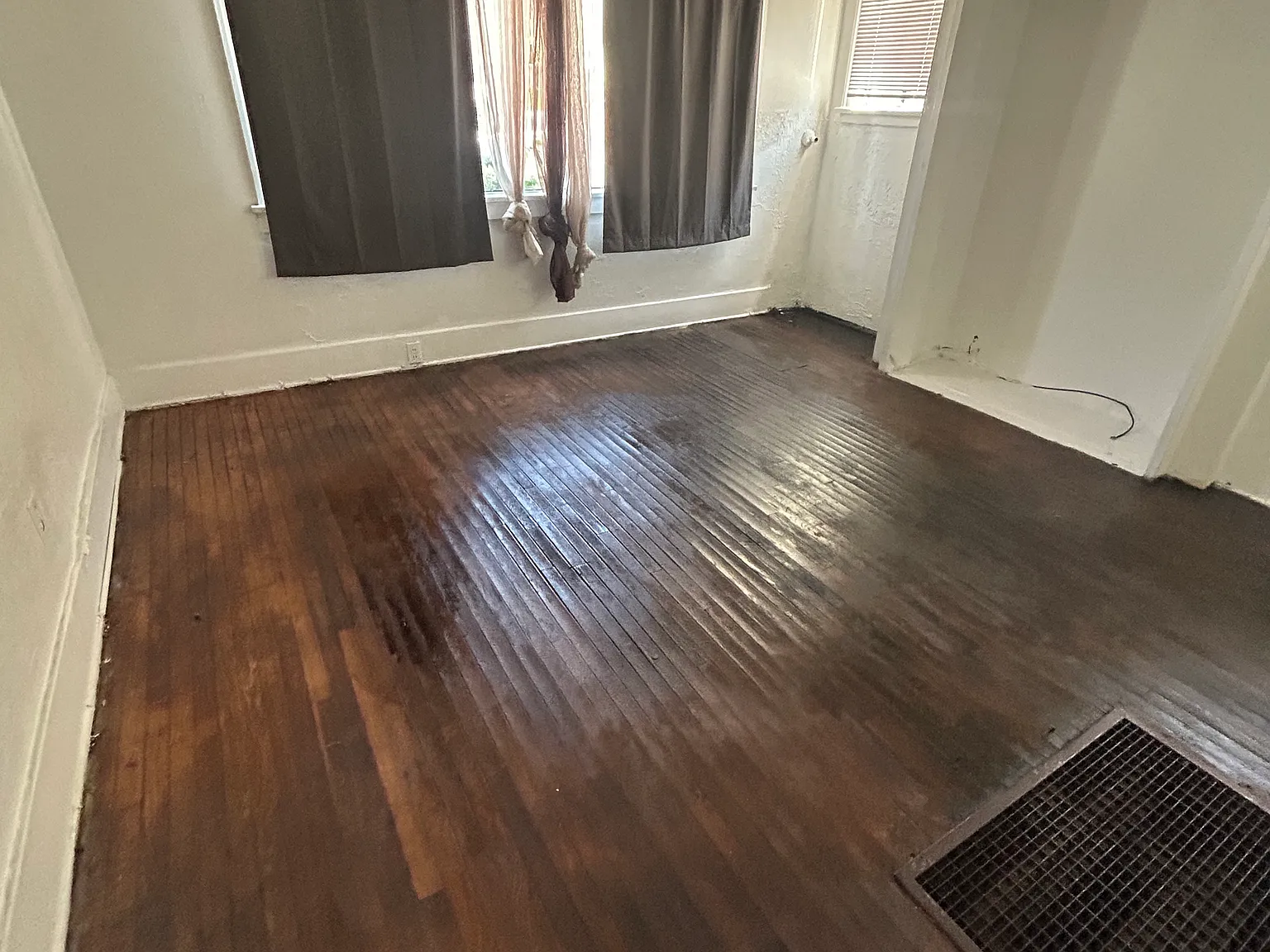 355 Orange Ave — Photo 4