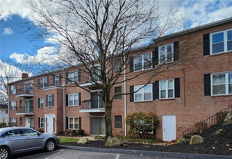 63 Darlington Rd APT C9, Patterson Heights, PA 15010 MLS 1608663