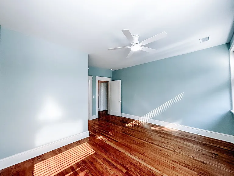 195 Tradd St #B — Photo 35