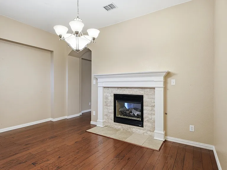 3011 Clear Springs Dr — Photo 8