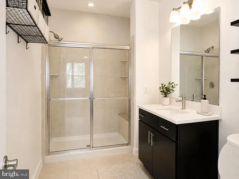 3927 Fair Ridge Dr #303 — Photo 13