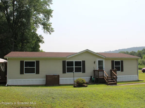 137 Stapleton Est, Factoryville, PA 18419