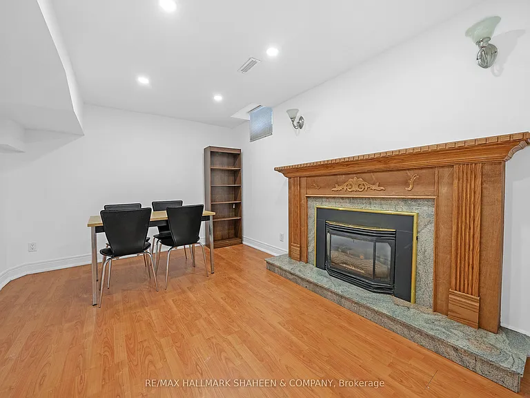 24 Glenvilla Rd — Photo 16