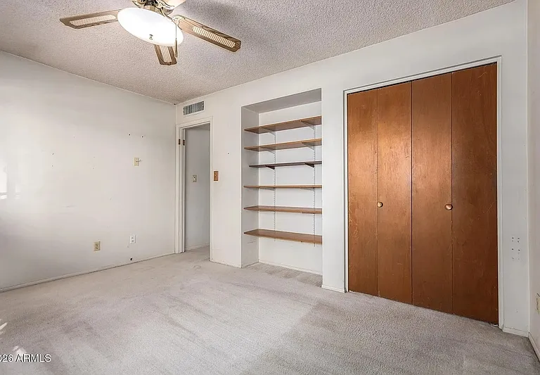 650 E Malibu Dr — Photo 10