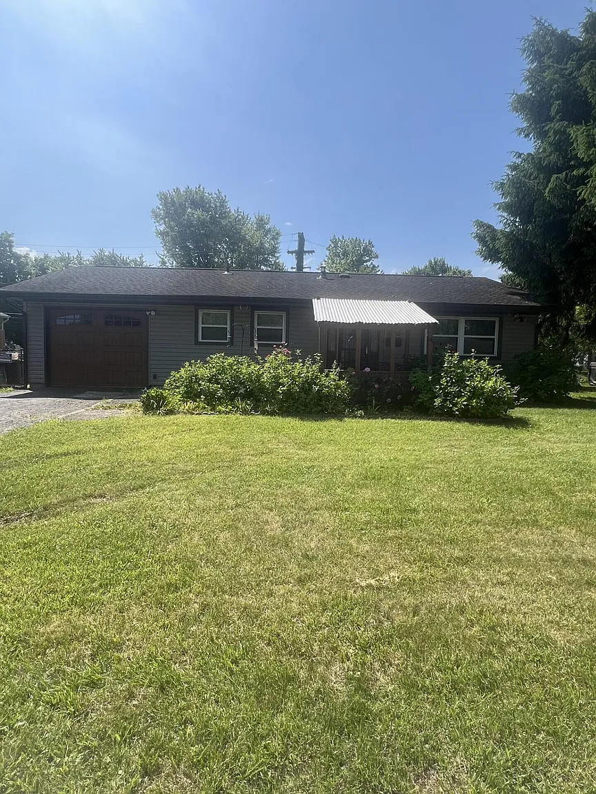 3352 Latonia Rd photo 1