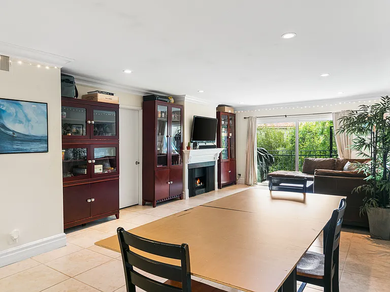 6481 Kanan Dume Rd — Photo 15