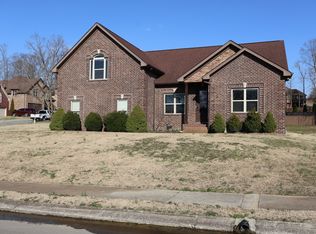 1080 Secretariat Dr, Mount Juliet, TN 37122