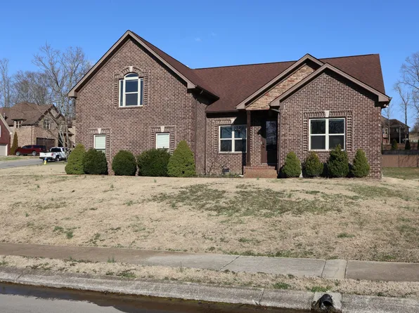 1080 Secretariat Dr, Mount Juliet, TN 37122