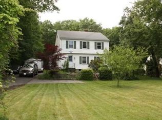 1749 Providence Rd, Northbridge, MA 01534