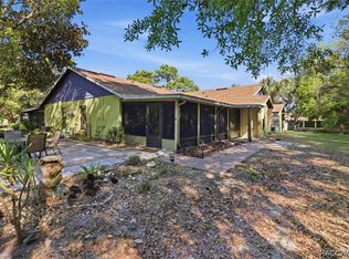 8326 W Earl Loop, Homosassa, FL 34446