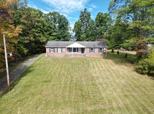 117 Goose Creek Rd, Fayetteville, WV 25840