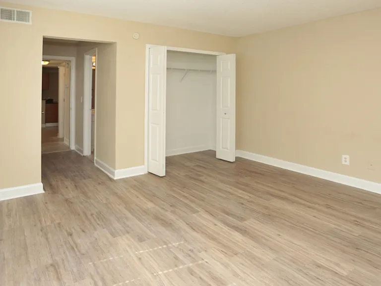 2760 Mayport Rd — Photo 17