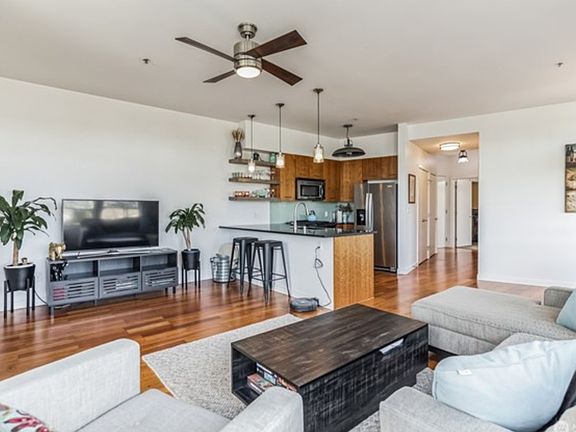 5th image of 2960 Eastlake Ave E APT 101