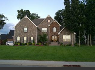 424 Eclipse Dr, Murfreesboro, TN 37129