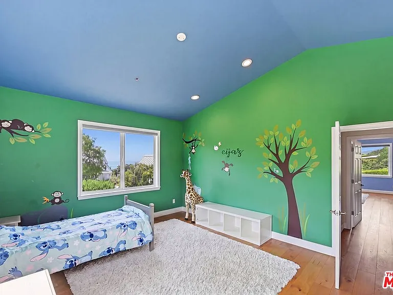 30429 Morning View Dr — Photo 23