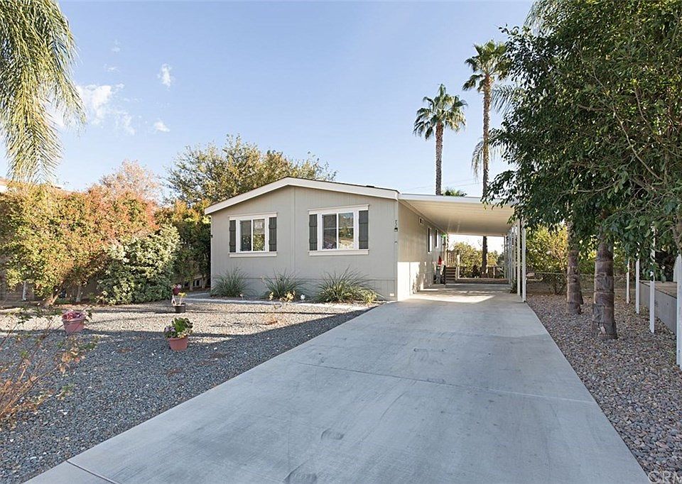 1st image of 6130 Camino Real Space 72