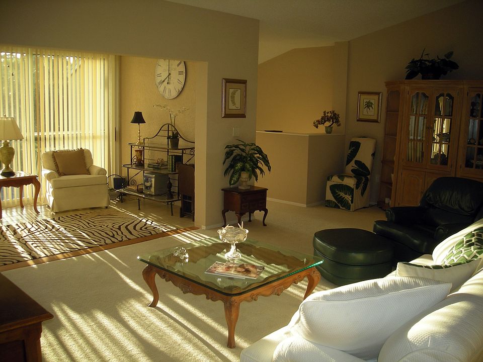 1st image of 5803 Glencove Dr APT 606