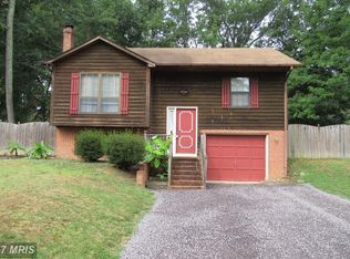 308 Galaxie Dr, Fredericksburg, VA 22407