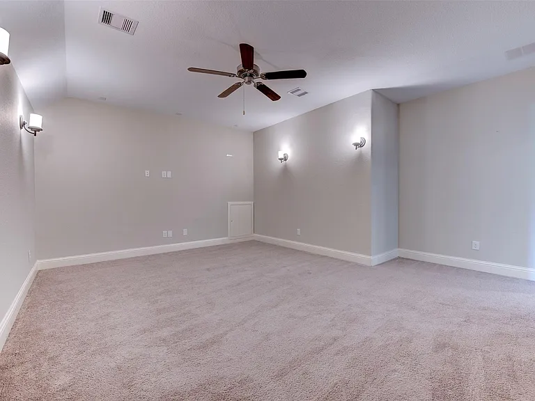 19403 Trinity River Dr — Photo 22