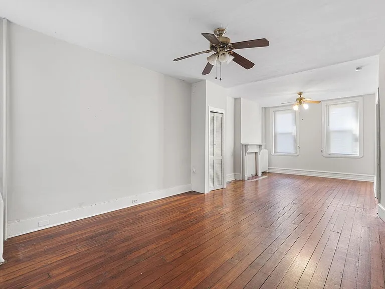 106 Kalos St — Photo 3