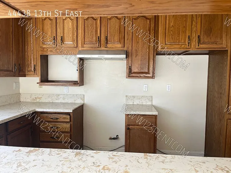 44438 13th St E — Photo 7