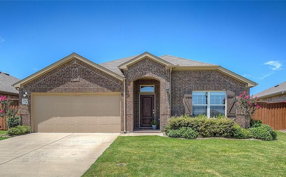 1st image of 2107 Indigo Ln