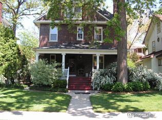 2307 Harrison St, Evanston, IL 60201