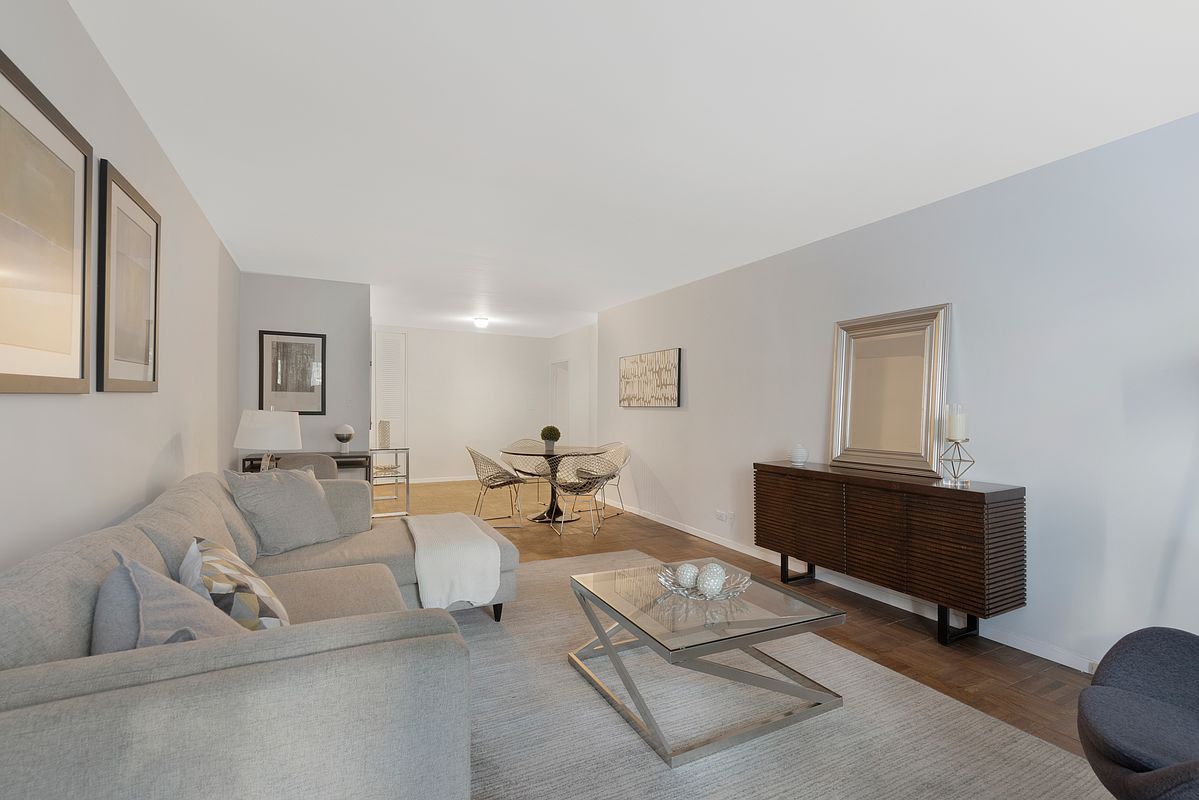 118 East 60th Street #4B in Lenox Hill, Manhattan | StreetEasy