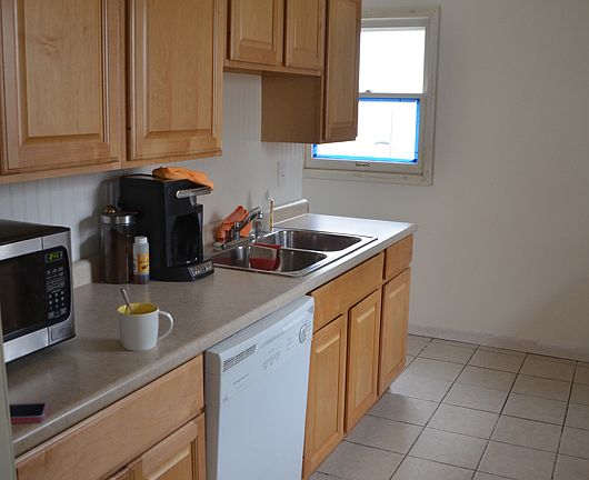 3rd image of 1843 Bradley Ave