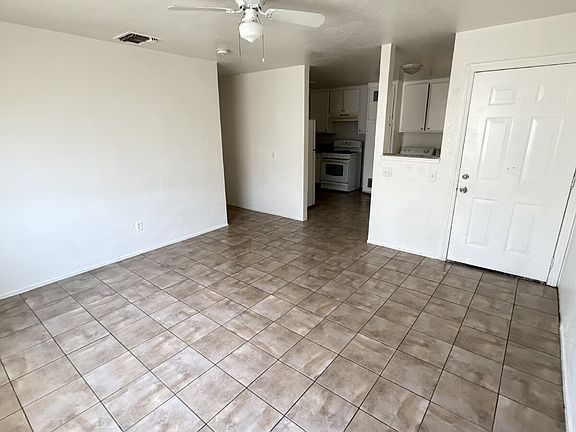 2nd image of 1316 E California Ave APT B