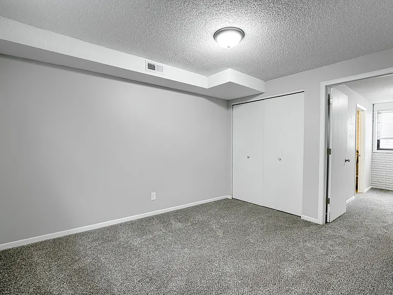 4928 Dudley St — Photo 14