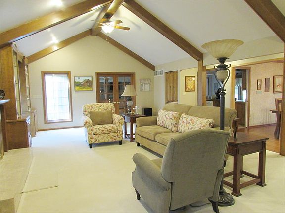 4th image of 3008 Lakeshore Dr
