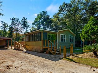 183 Shallow Water Dr, Vernon, FL 32462