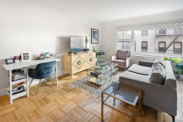 Sold by Level Group | media 3