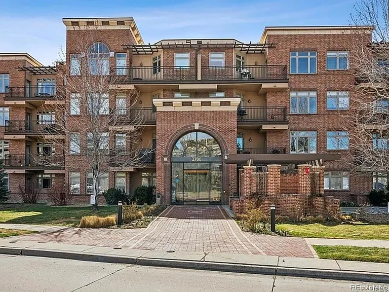2700 E Cherry Creek South Dr #218 — Photo 20